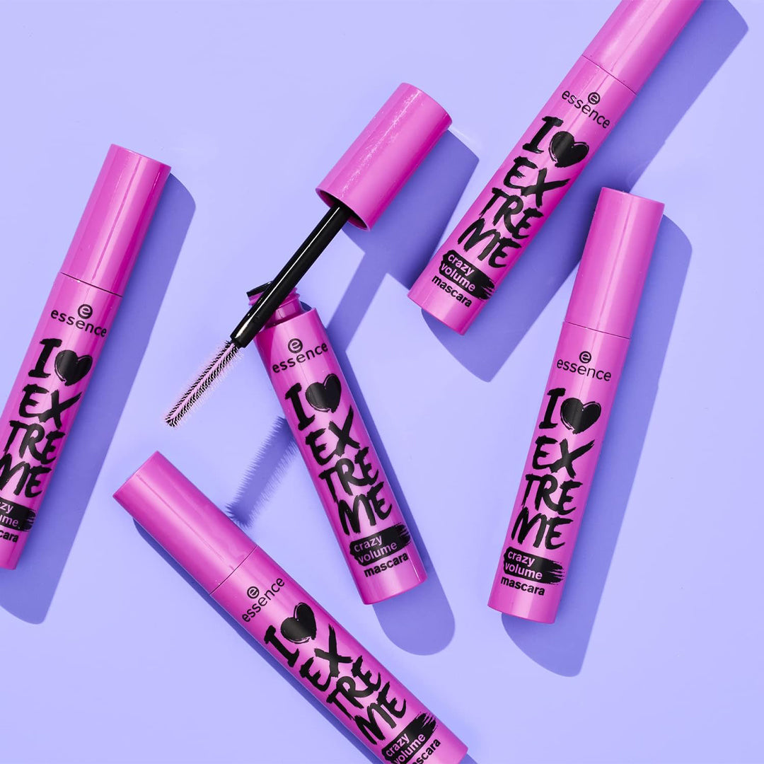 Essence mascara i love extreme + Free Lash Curler